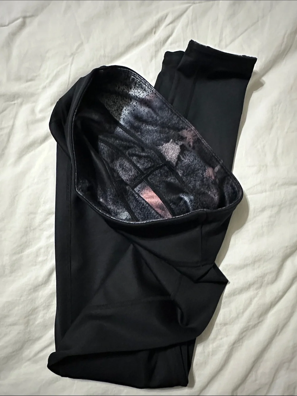 Sweaty Betty Black and Pink High-Waist Printed Leggings REVERSIBLE - Picture 7 of 7